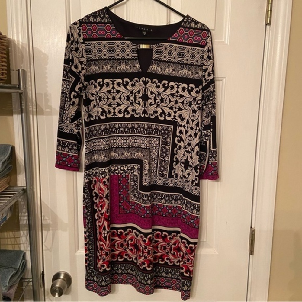 Tiana B‎ purple and black retro 3/4 sleeve tunic dress